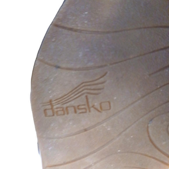 DANSKO Vera Gold Metallic Leather Low Wedge Comfort Sandals size 6.5-7 - Picture 10 of 11